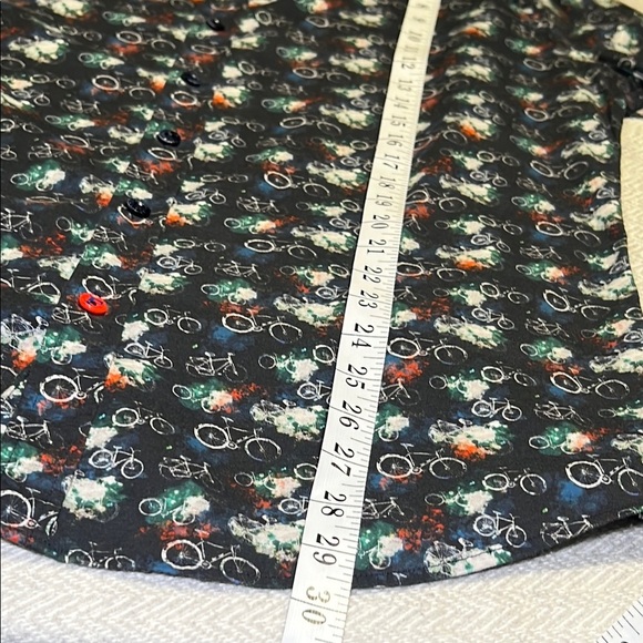 A Fish Named Fred Bicycle Patterned dress Shirt. Size Medium. - Picture 8 of 11